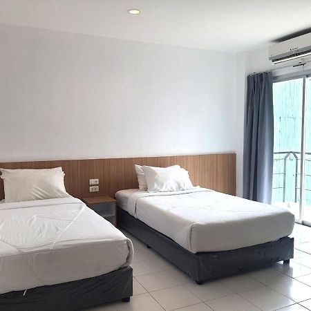 Patong Bay Inn Exterior photo